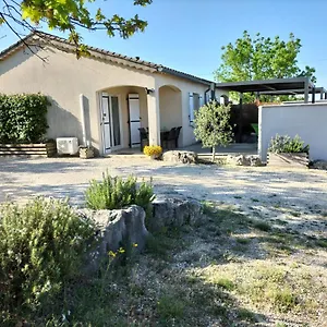 Hébergement de vacances In, Lagorce (Ardeche)